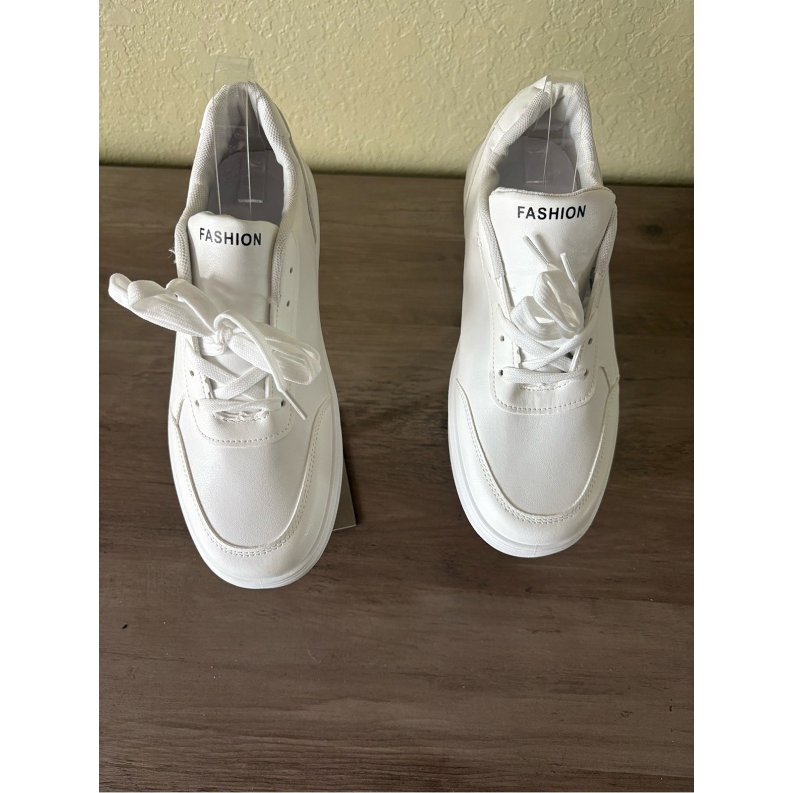 Women’s White Platform Sneakers Lace Up Casual Shoes Size 10.5-11