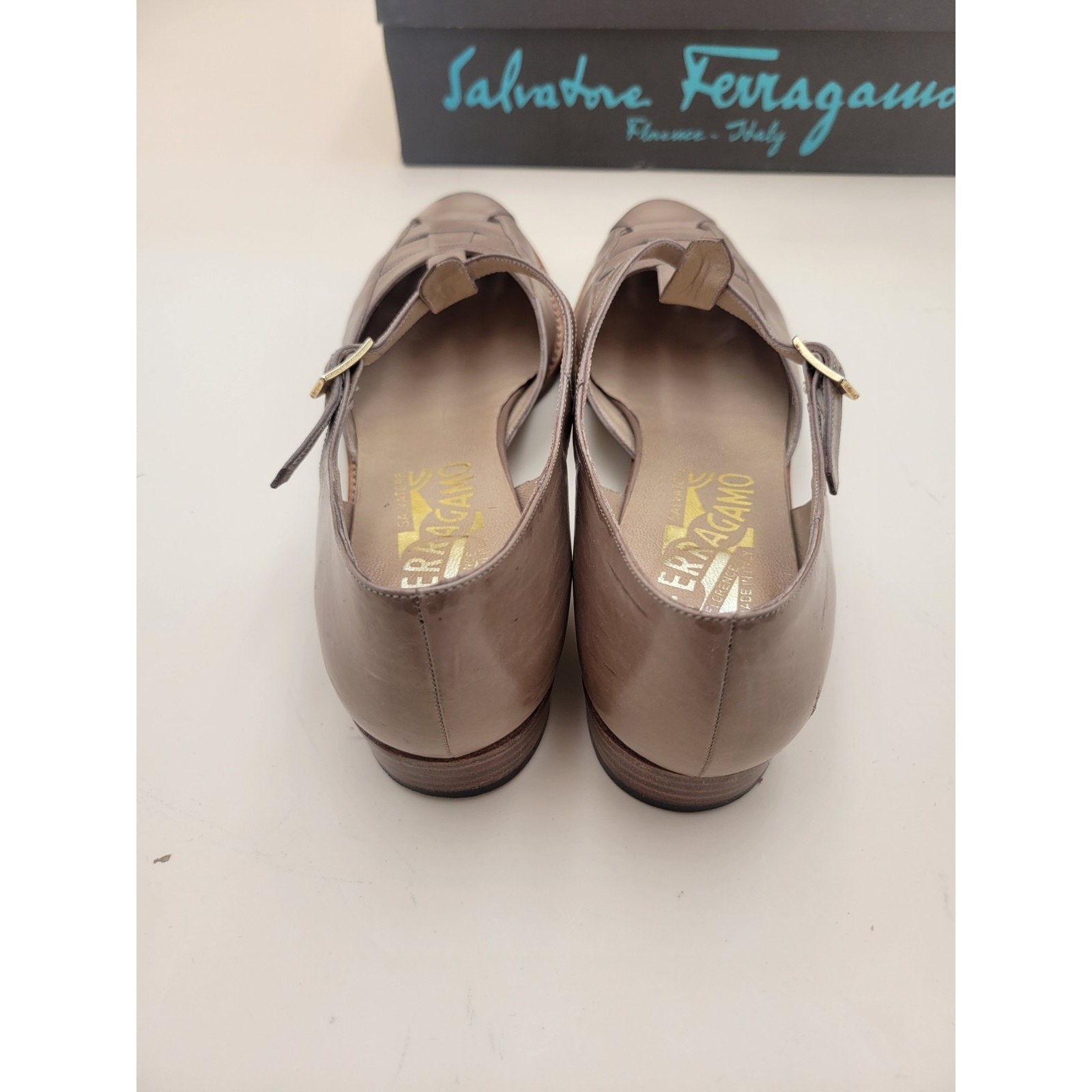 Salvatore Ferragamo Gadda Strappy heels Tan women’s Sz 7 AAA VTG