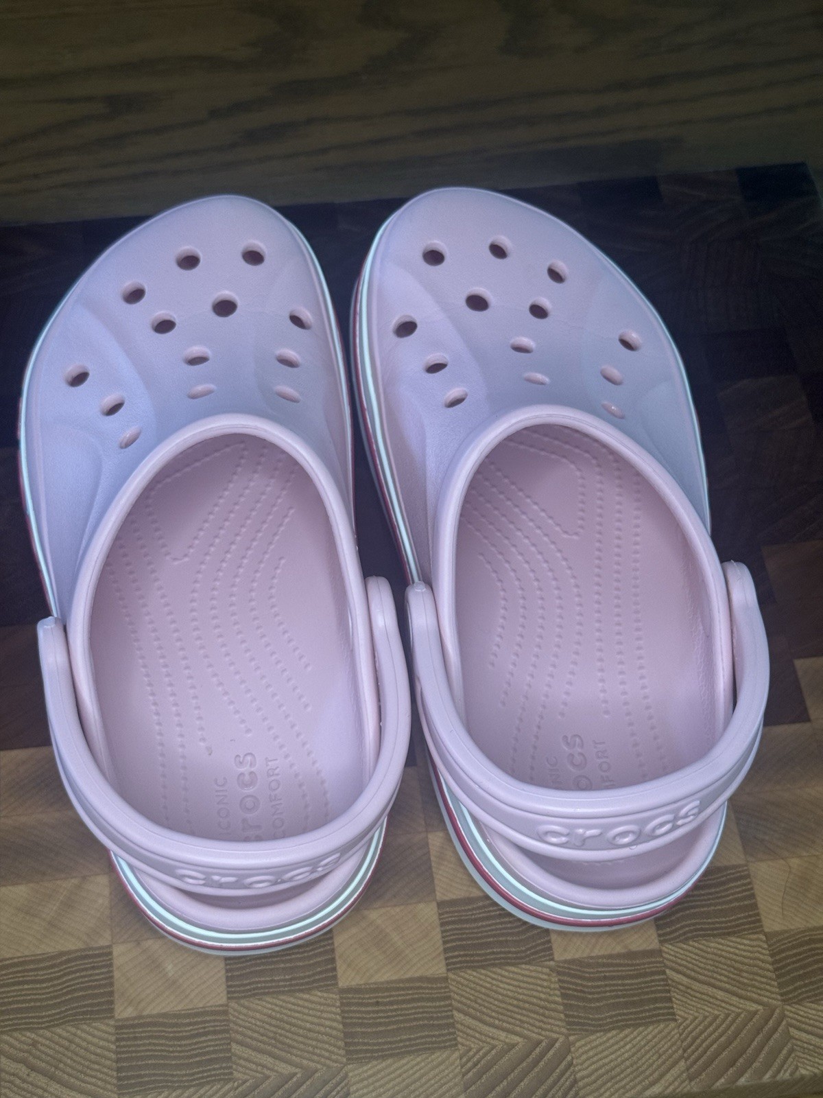 Crocs Crocband Classic Clogs Women’s Size 6 Pink Slip On Comfort Shoes EUC