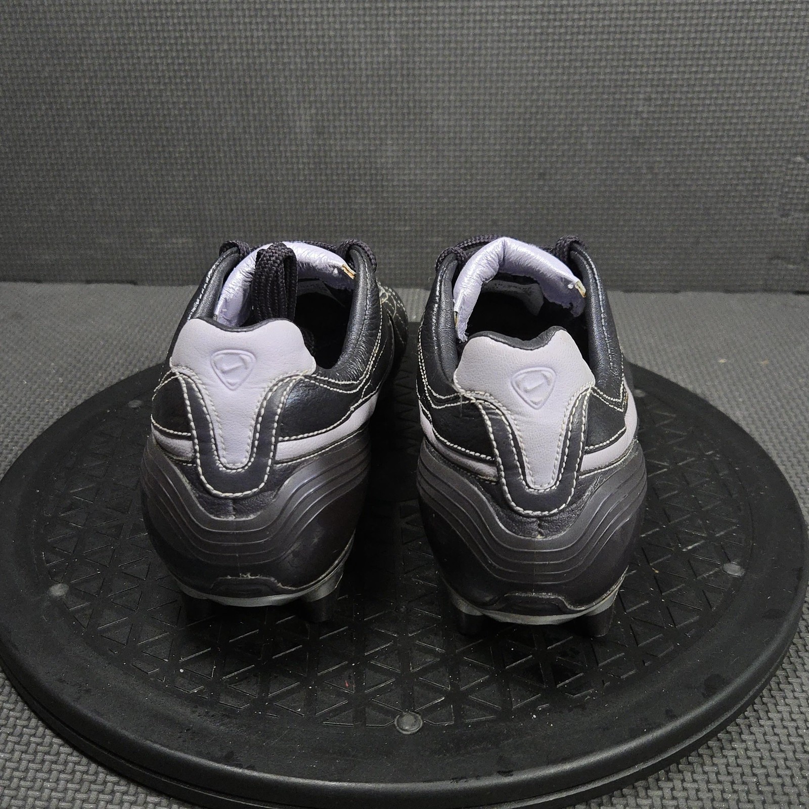 Nike Zoom Air Soccer Cleats Shoes Womens Size 6 Black Leather 311701-051