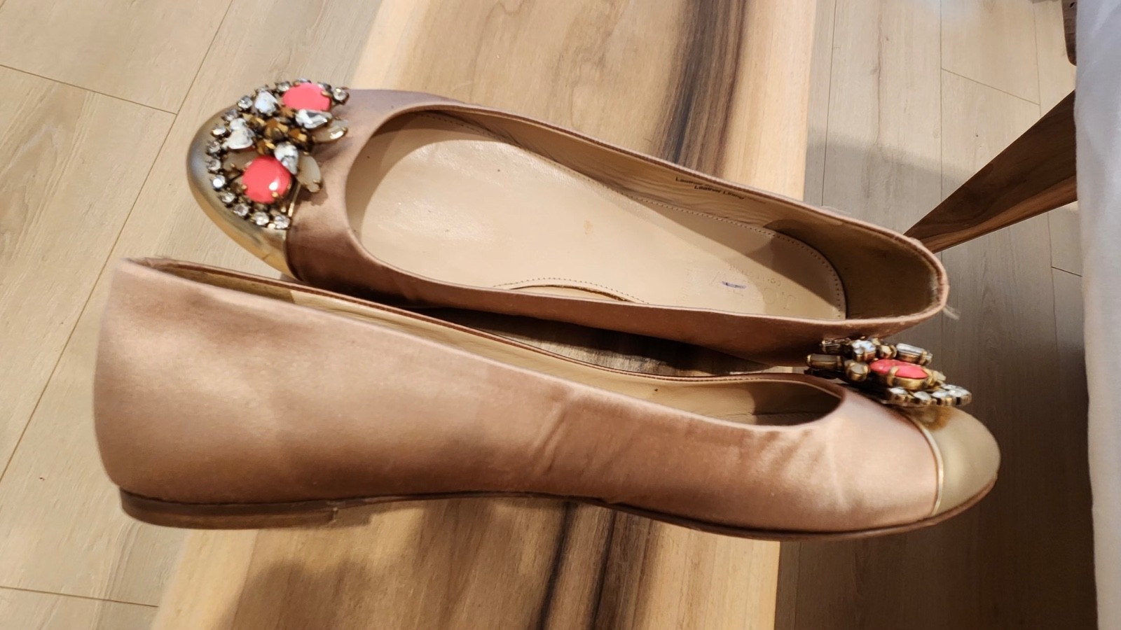 J. Crew Gold Rhinestone Brooch Embellished Silk Leather Ballet Flats Size 8 M