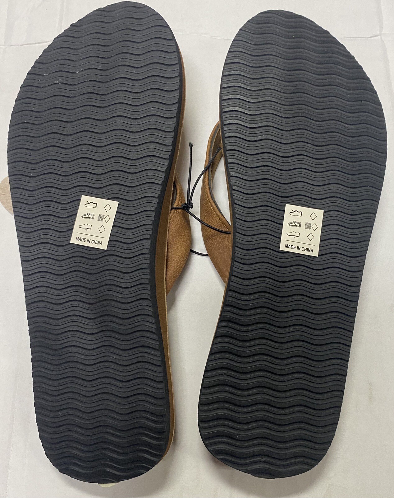 Air Balance Wood Grain Look Tan Strap Women’s 6 7 8 9 10 11 Flip Flops Sandals