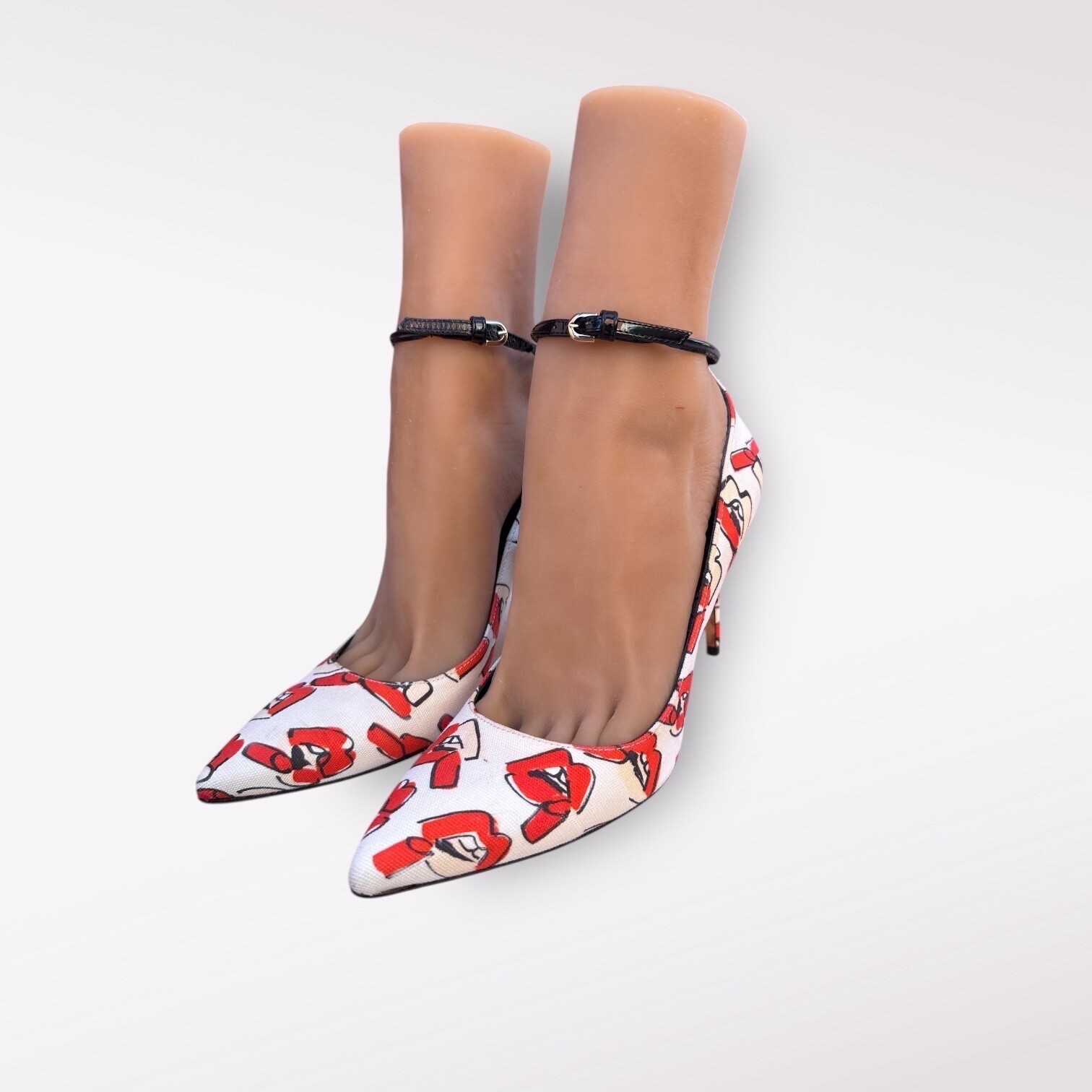 Brian Atwood Donald Robertson Pumps Women 38 Rare Lip Print Statement Heels Art
