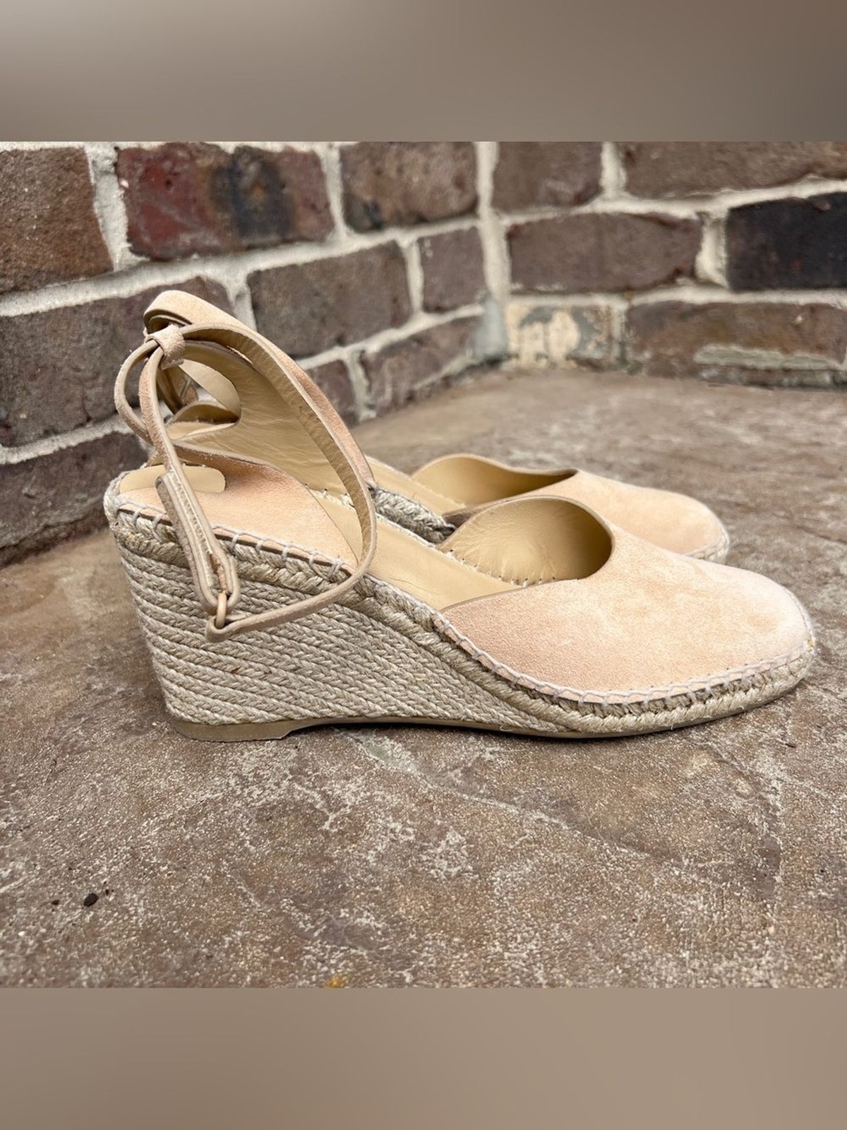 NEW Vince Cecilia Ankle Strap Espadrille Wedge Suede Sz 9
