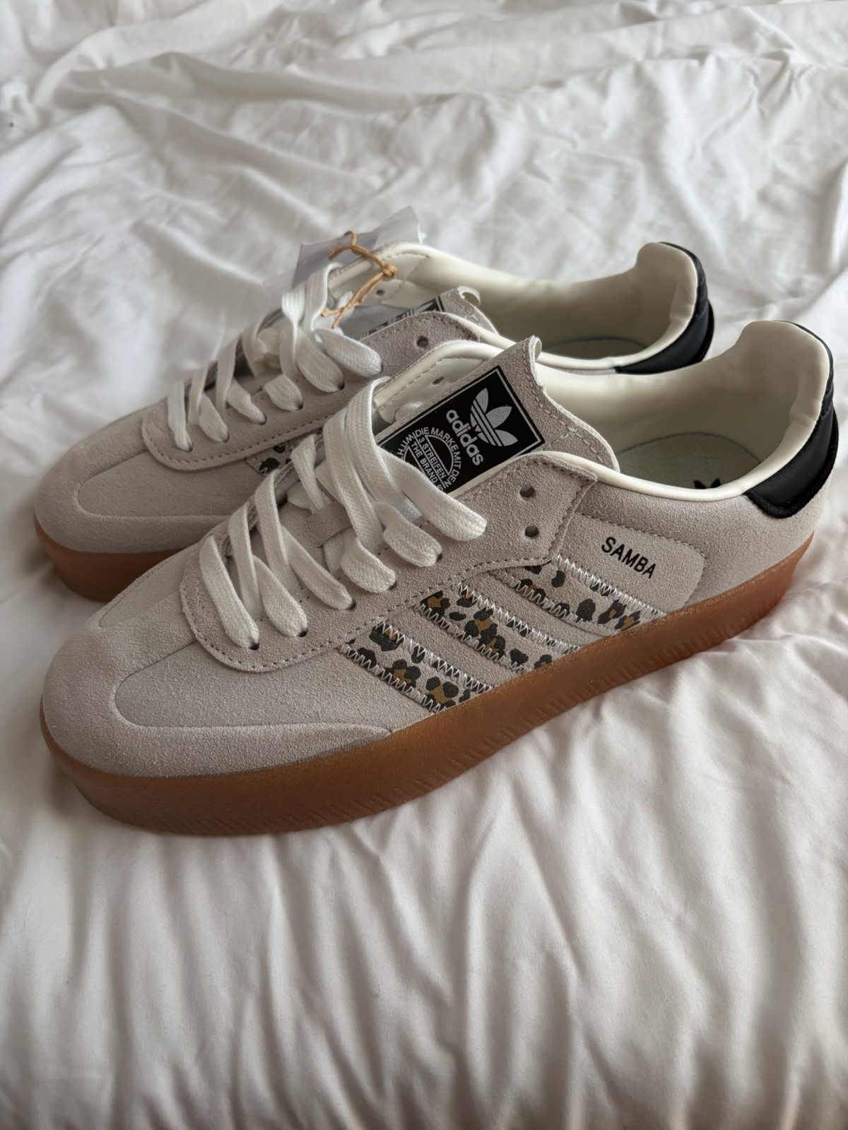 adidas Samba Women’s Suede Leopard Ivory Cream White/Core Black JI4226 BRANDNEW