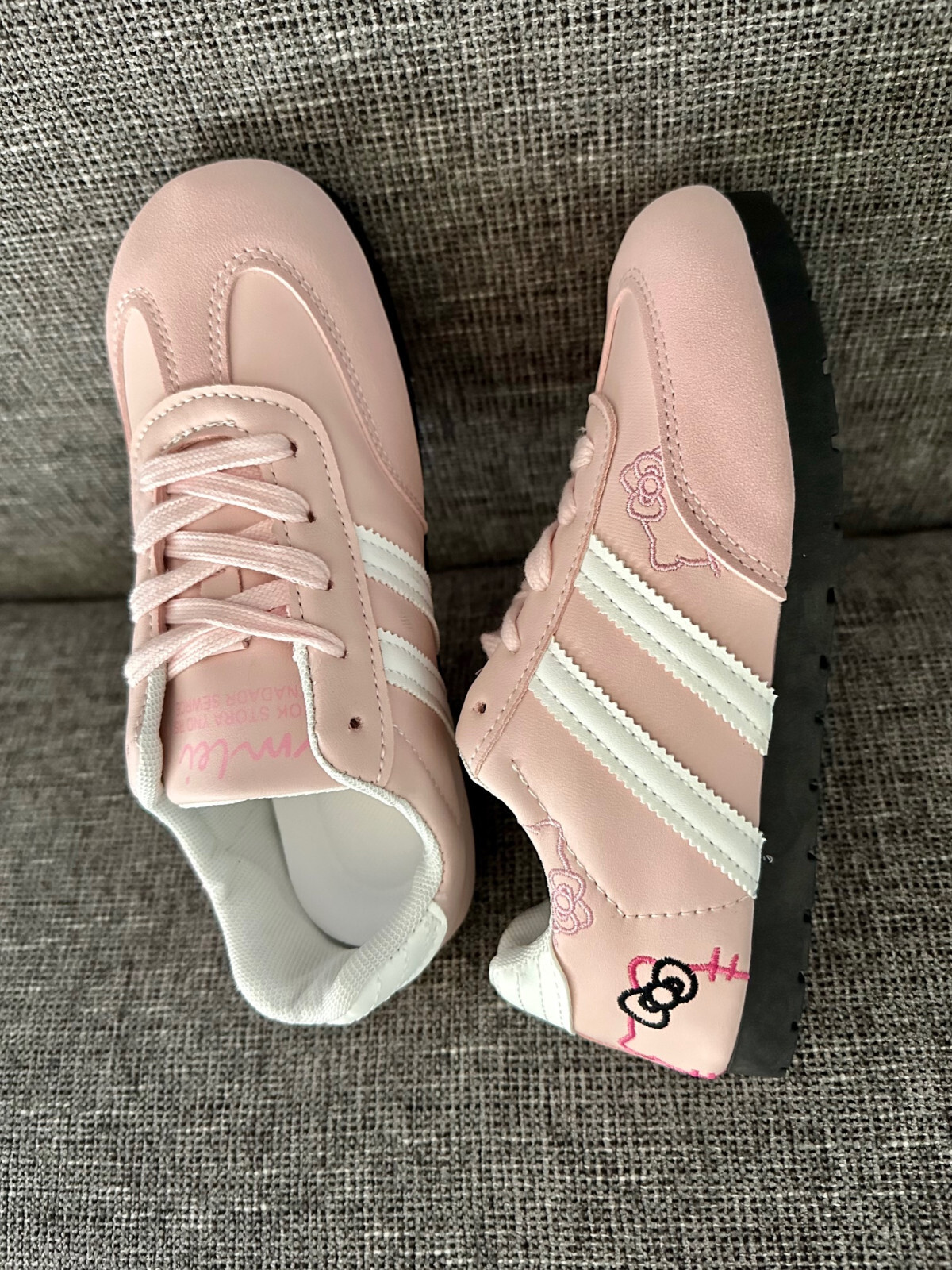 Pink Hello Kitty Soled Flat Sneakers Women Spring Design Casual shoes Sanrio
