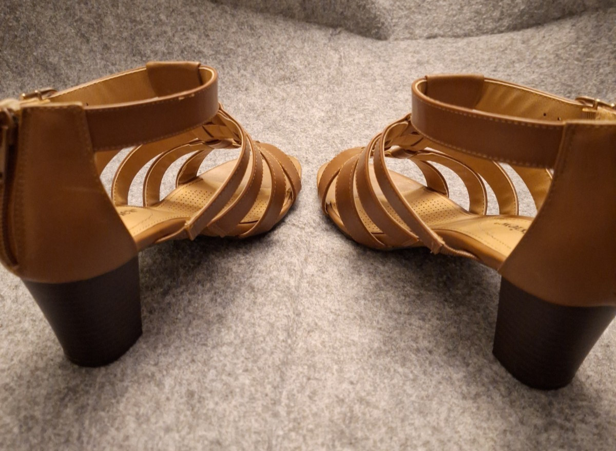 Comfortview Talia Cognac Gladiator Heeled Sandals 7.5 M Back Zip Style 16‑0895‑9