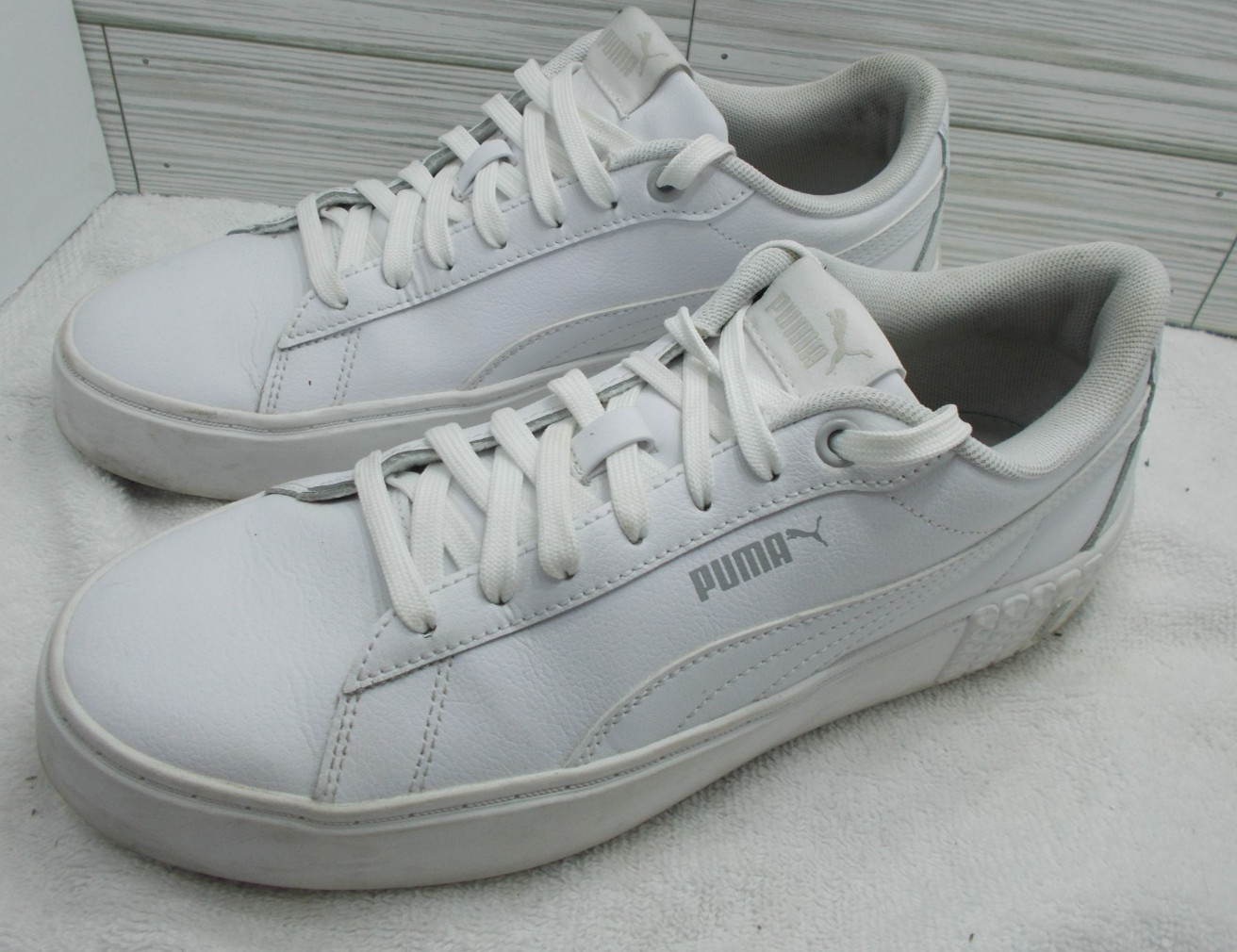 Puma Smash Platform V2 Women’s Size 10 Shoes