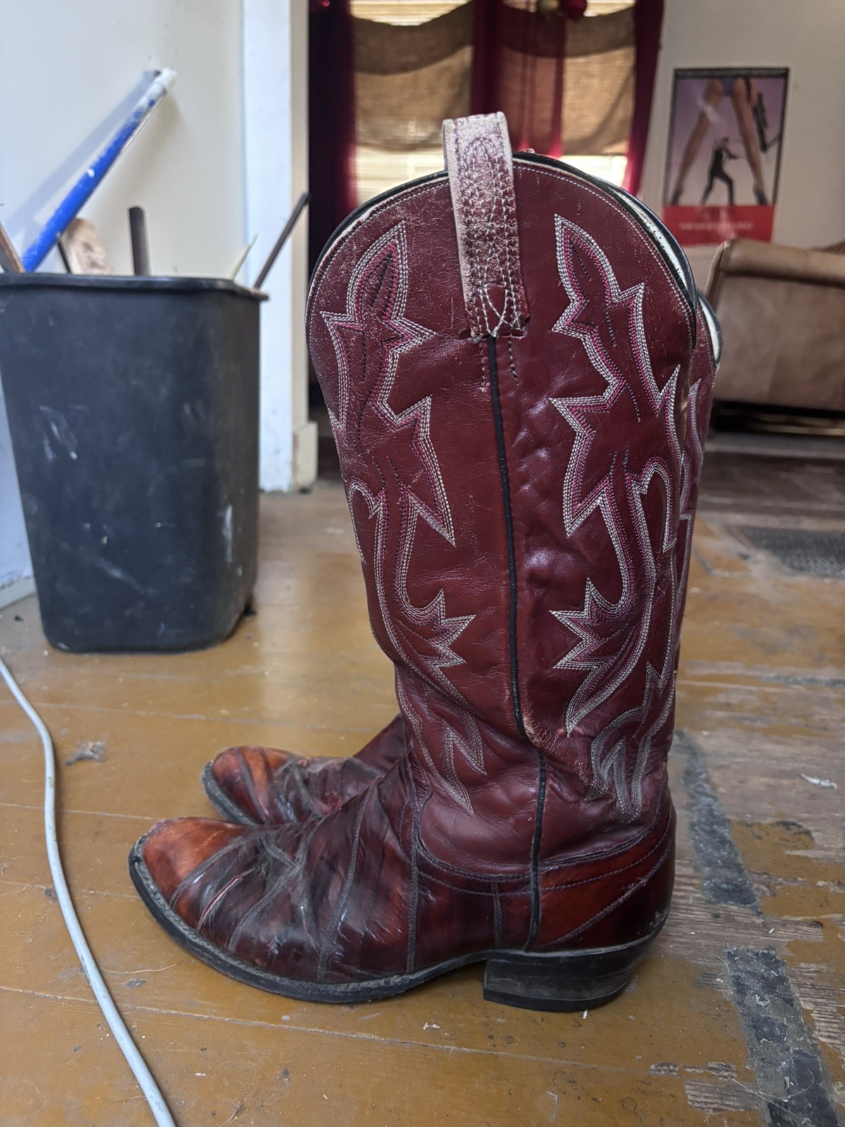 Vintage Tony Lama Eel Skin Western Boots Mens 11 D Red Burgundy Cowboy