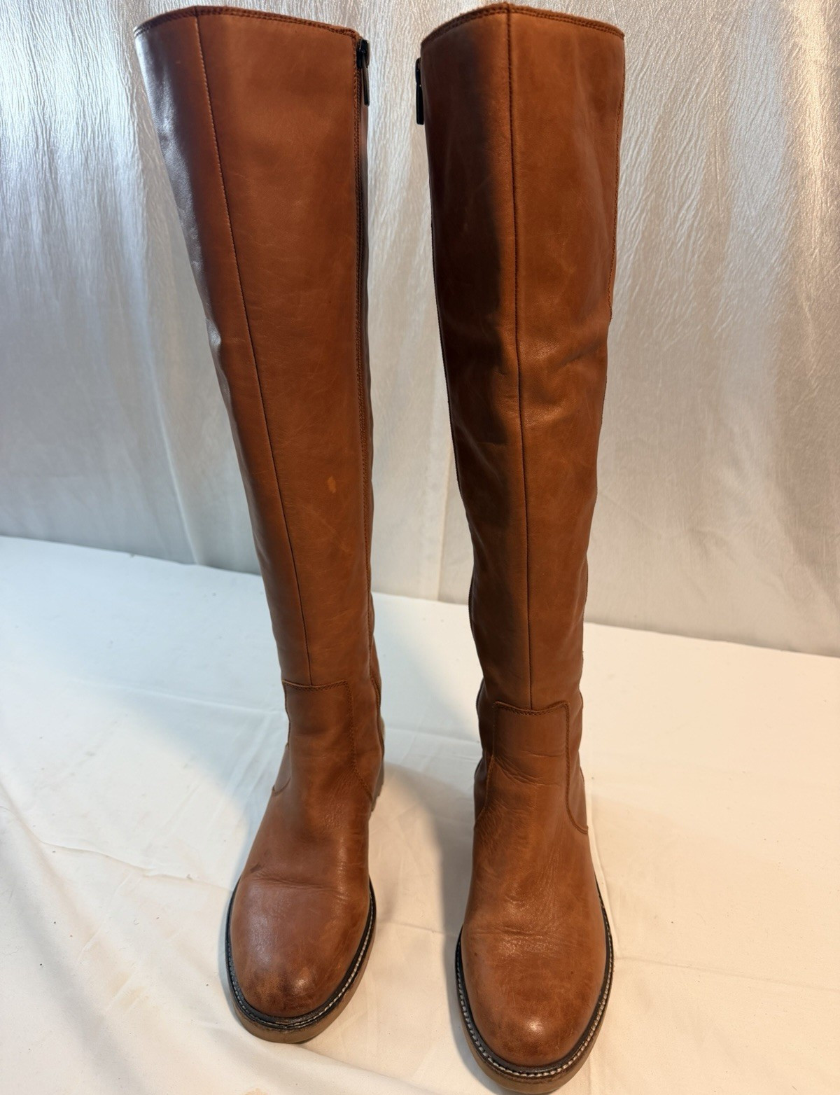 Vince Camuto VC-Kensile Women’s Brown Leather Knee High Zip Riding Boots US 9