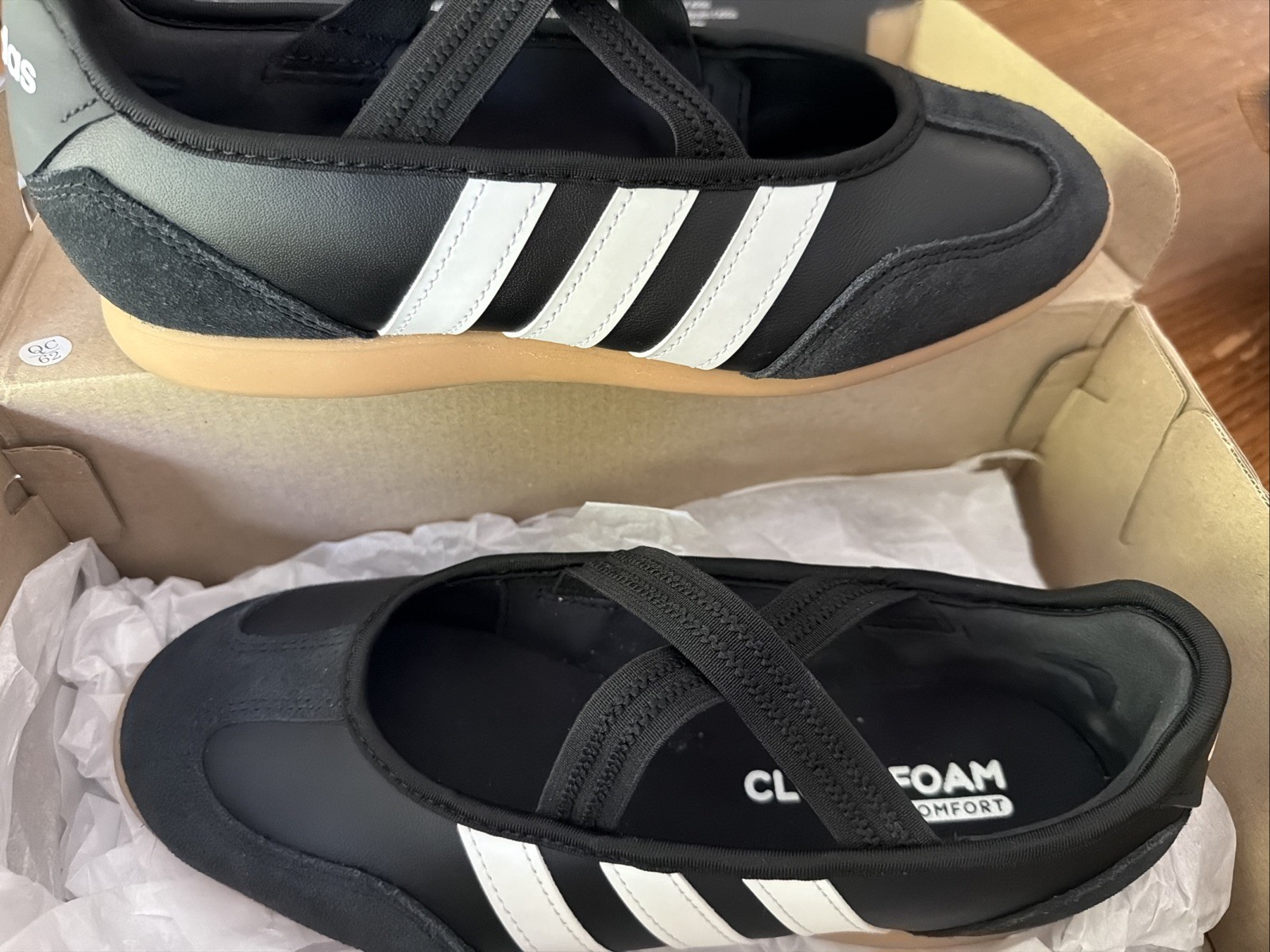 Adidas Women’s Barreda Mary Jane, Size 9, New W/ Box Black And White
