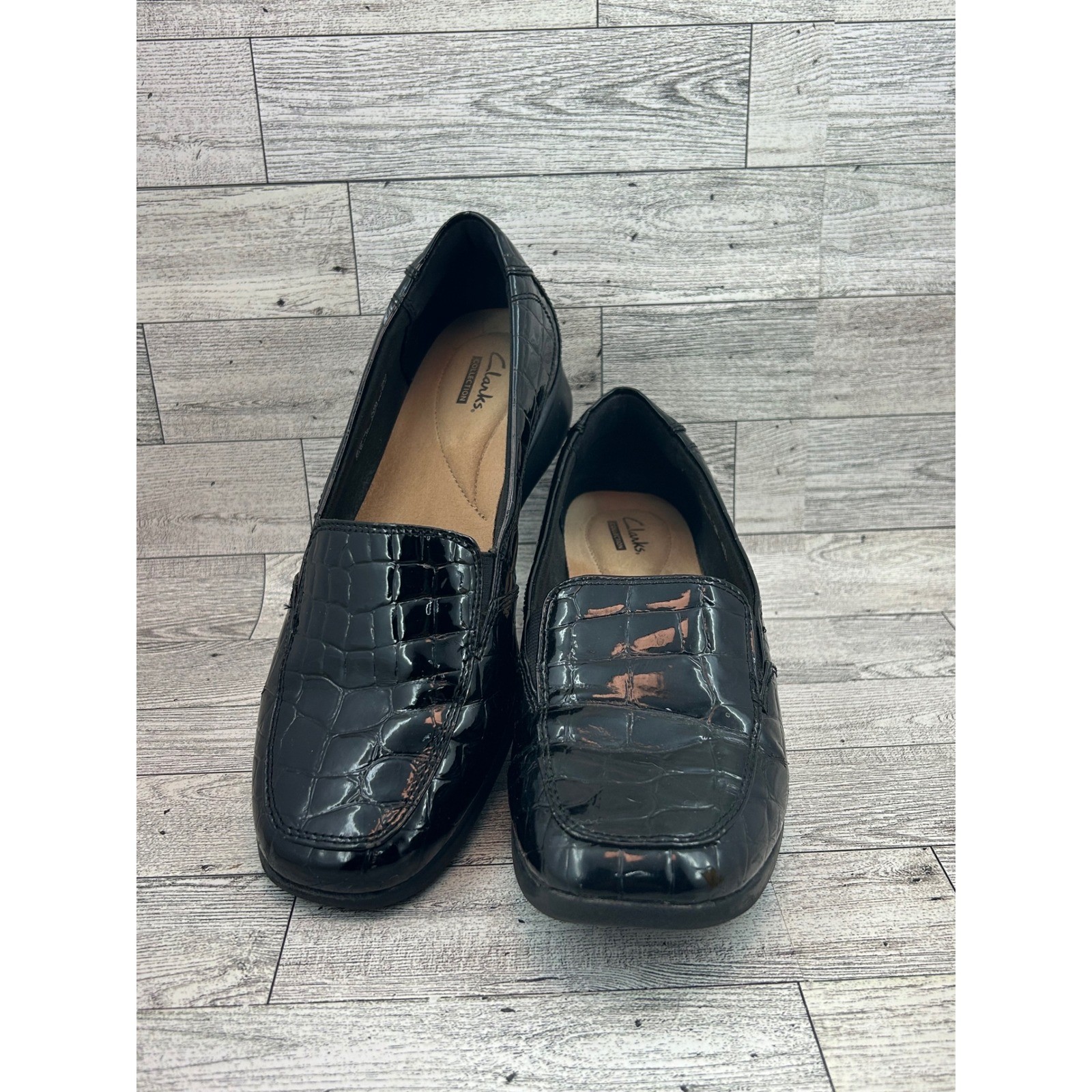 Clarks Collection Black Croc Embossed Leather Loafers Comfortable Womens 8.5M