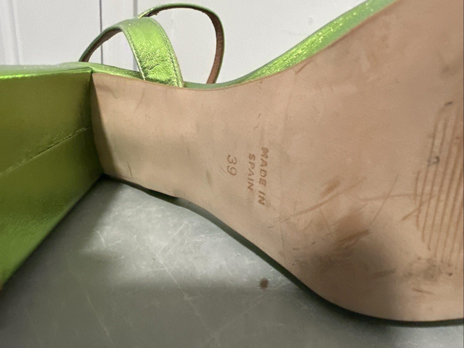 Groovy Babe Metallic Green Platform Funky Ankle Straps Sandals Heels Sz 39/ 8.5