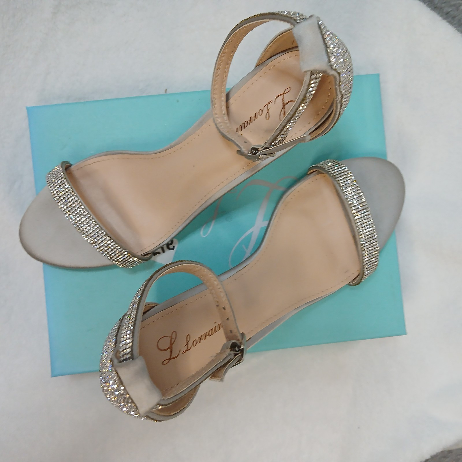 Silver Ankle Strap Sandals Size 8.5 Boho Chic Asymmetrical Design Metallic Glam
