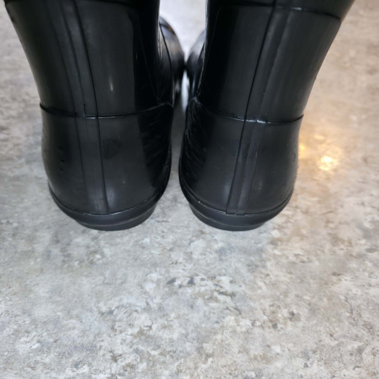 UGG Shaye Rain Boots Size 7 Shiny Black Tall Waterproof Lined