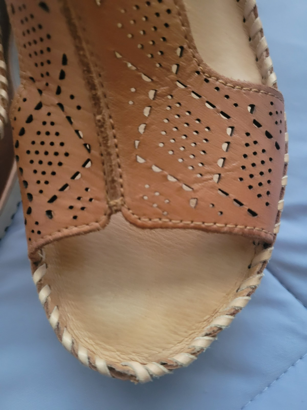 Pikolinos Womens Aguadulce Wedge Sandals Brandy Leather Perforated Sz 39 / 8.5