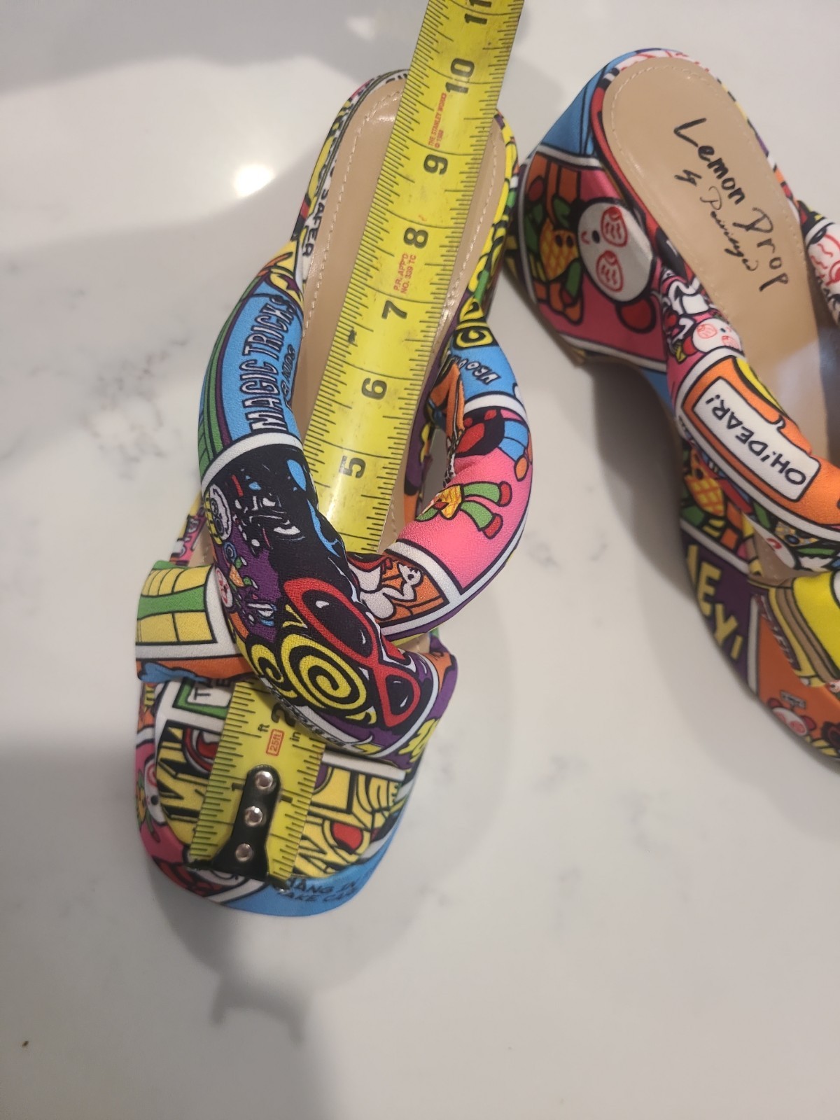 Lemon Drop By Privileged Platform Wedge Sandals 8.5 Pop Art Comic Print