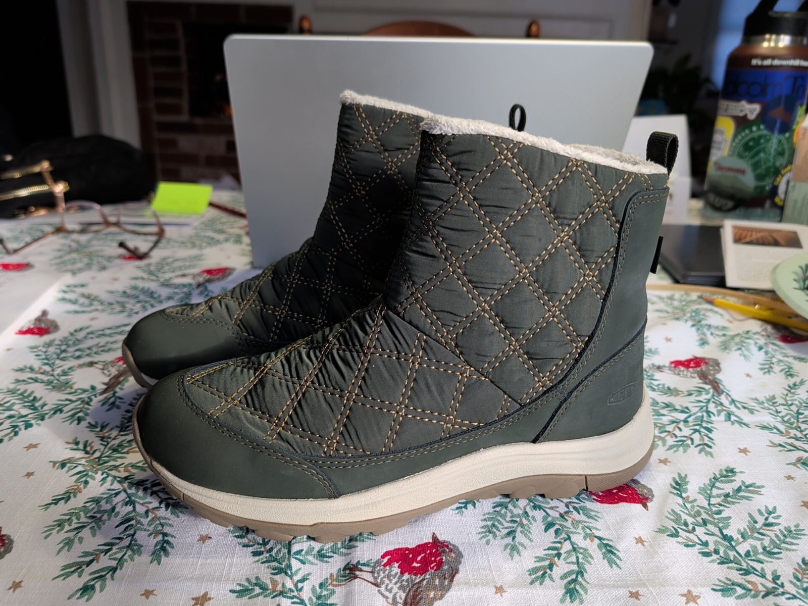 Keen – Terradora II Wintry Pull-On Waterproof – Rosin/Dark Olive 8.5US/EUR 40/7