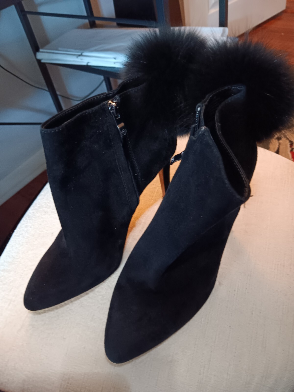 ANTONIO MELANI BLACK LEATHER SUEDE FOX FUR SHOES ZIPPERED 3 1/2″ HEELS 7.5M NWT