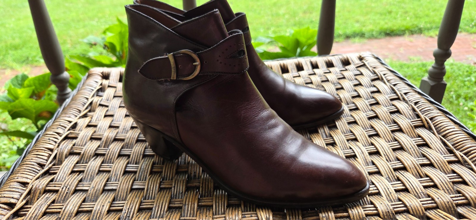 Russell & Bromley Women’s Leather Ankle Boots Buckle Strap Made in Italy 40