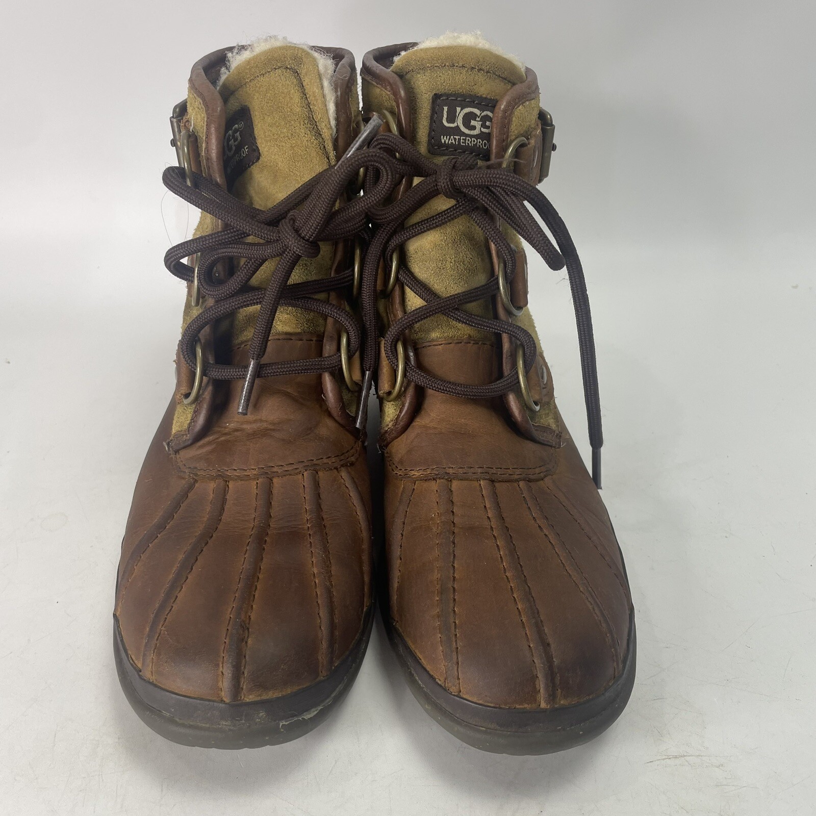 UGG «Cecile» Chestnut Waterproof Leather Lace Up Buckle Duck Boots Women’s 5.5