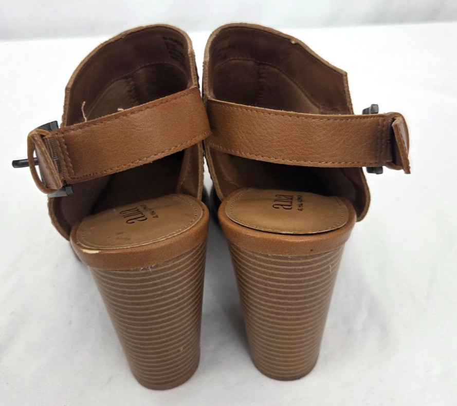 A New Day Women’s Brown Slingback Booties Pointed Toe Block Heel Size 9