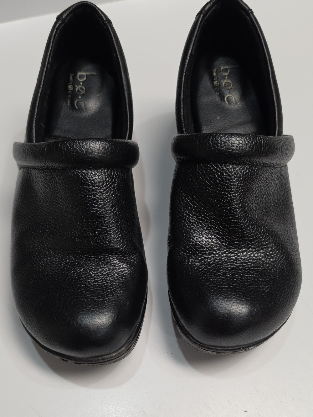 b.o.c. Born Concept Black Peggy Model Leather Slip-On Clogs – Size 6