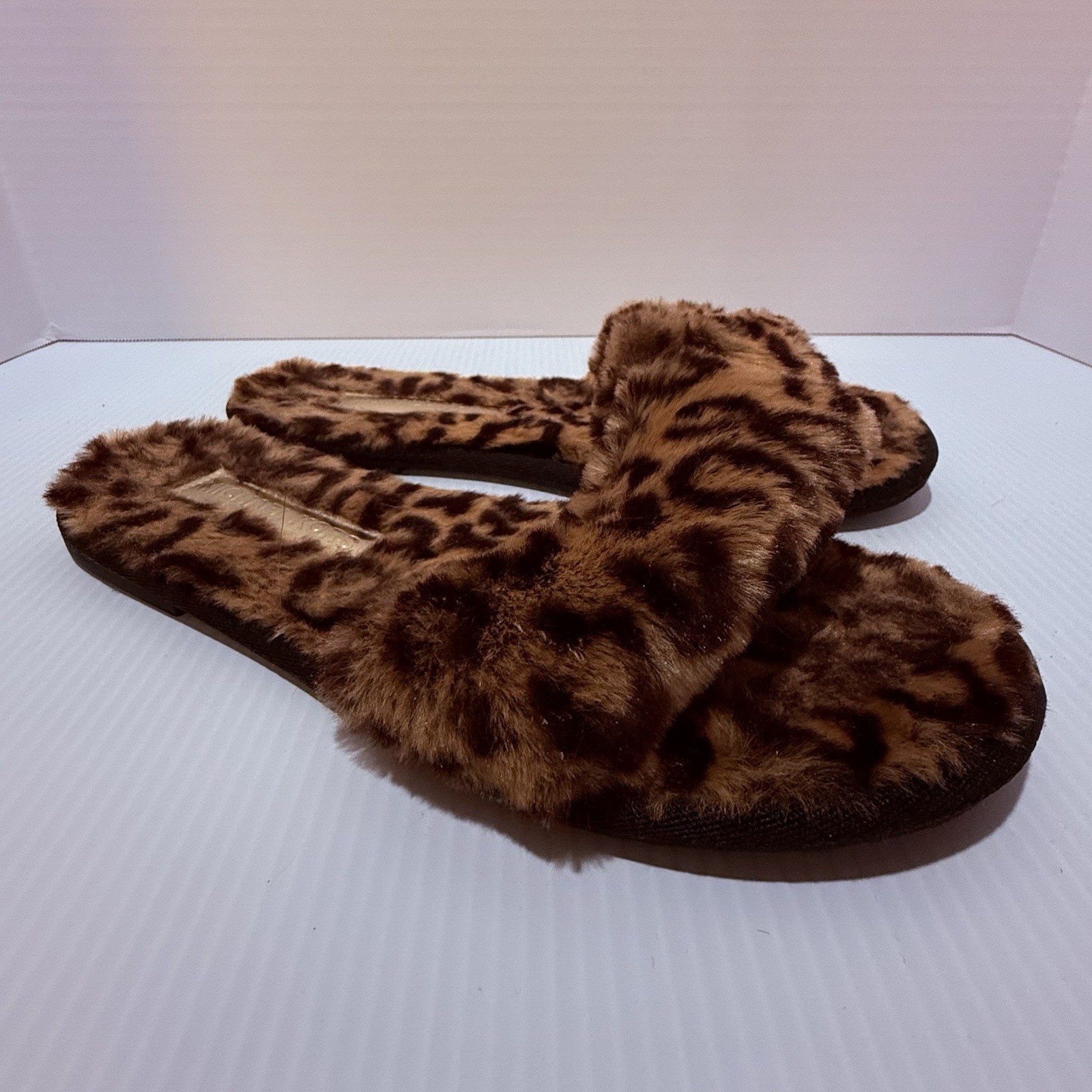 Michael Kors Women’s 9.5 Leopard Faux Fur Slide Slippers Brown/Black Logo