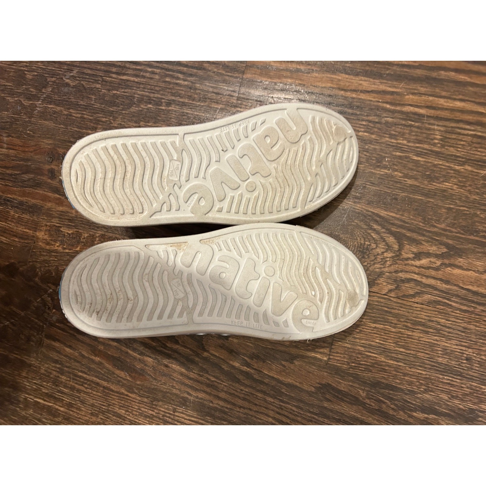 Native Silver Jefferson Size 8 Womens Water Shoe