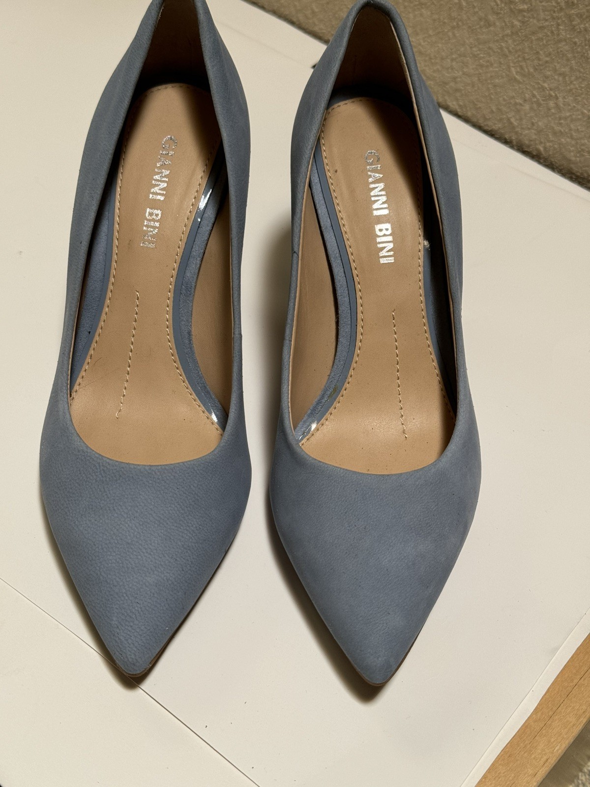 Gianni Bini Blue Pumps Shoes Size 5.5 Suede Leather