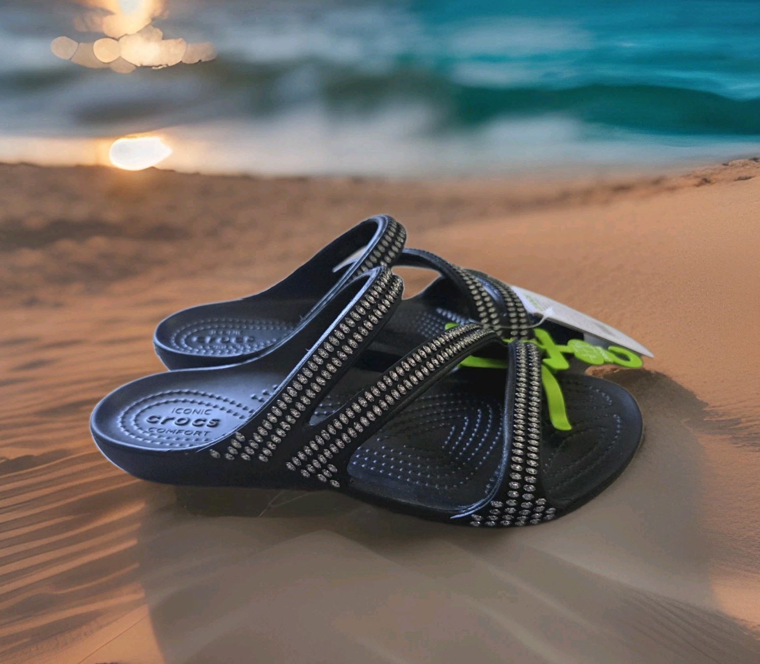 NWT Size 8 Crocs Black Getaway Gems Strappy Womens Sandals Shoes Slide On