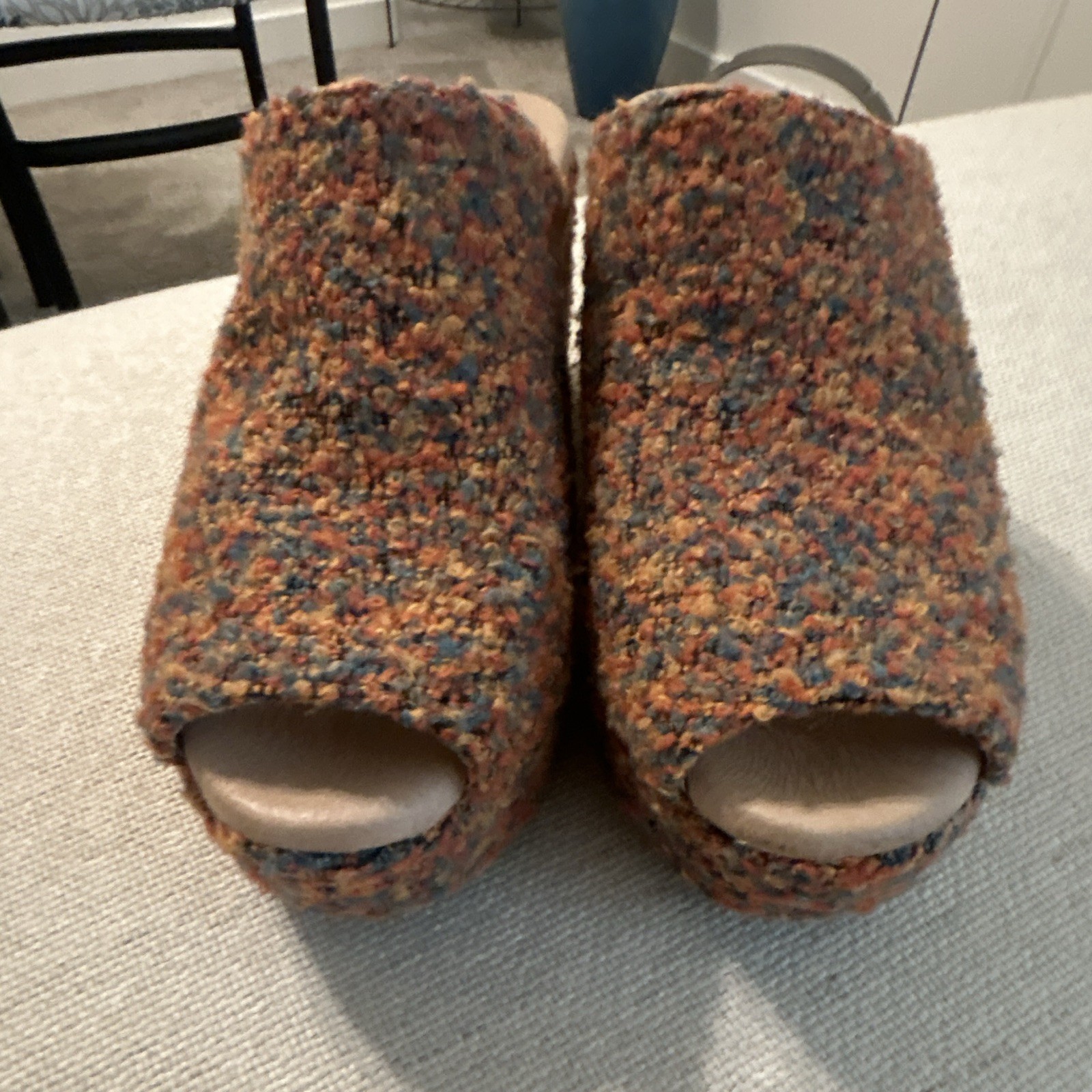 Chocolat Blu Women’s Multicolor Textured Fabric Slide Sandals Open Toe Sz 8