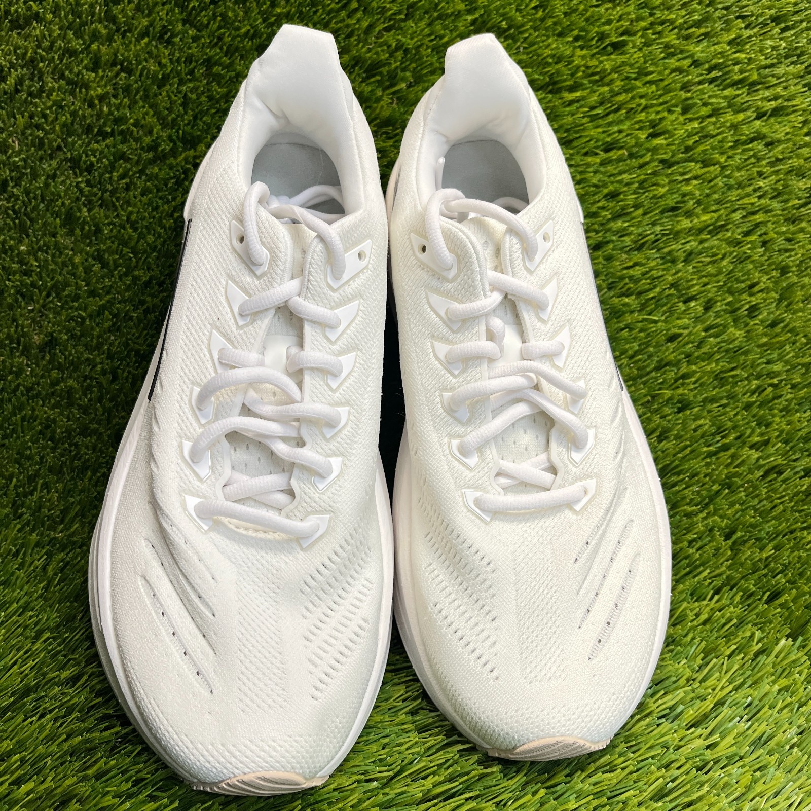 Brooks Glycerin Max 2 Womens Size 9.5 White Black Road Running Shoes Sneakers