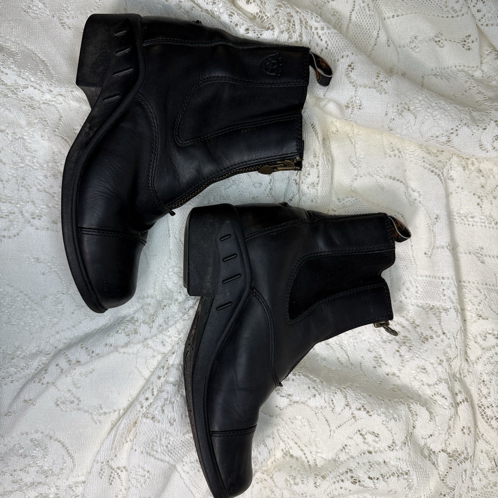 Ariat ATS Black Zip Up Ankle Boots Womens Size 8B Leather Riding Western