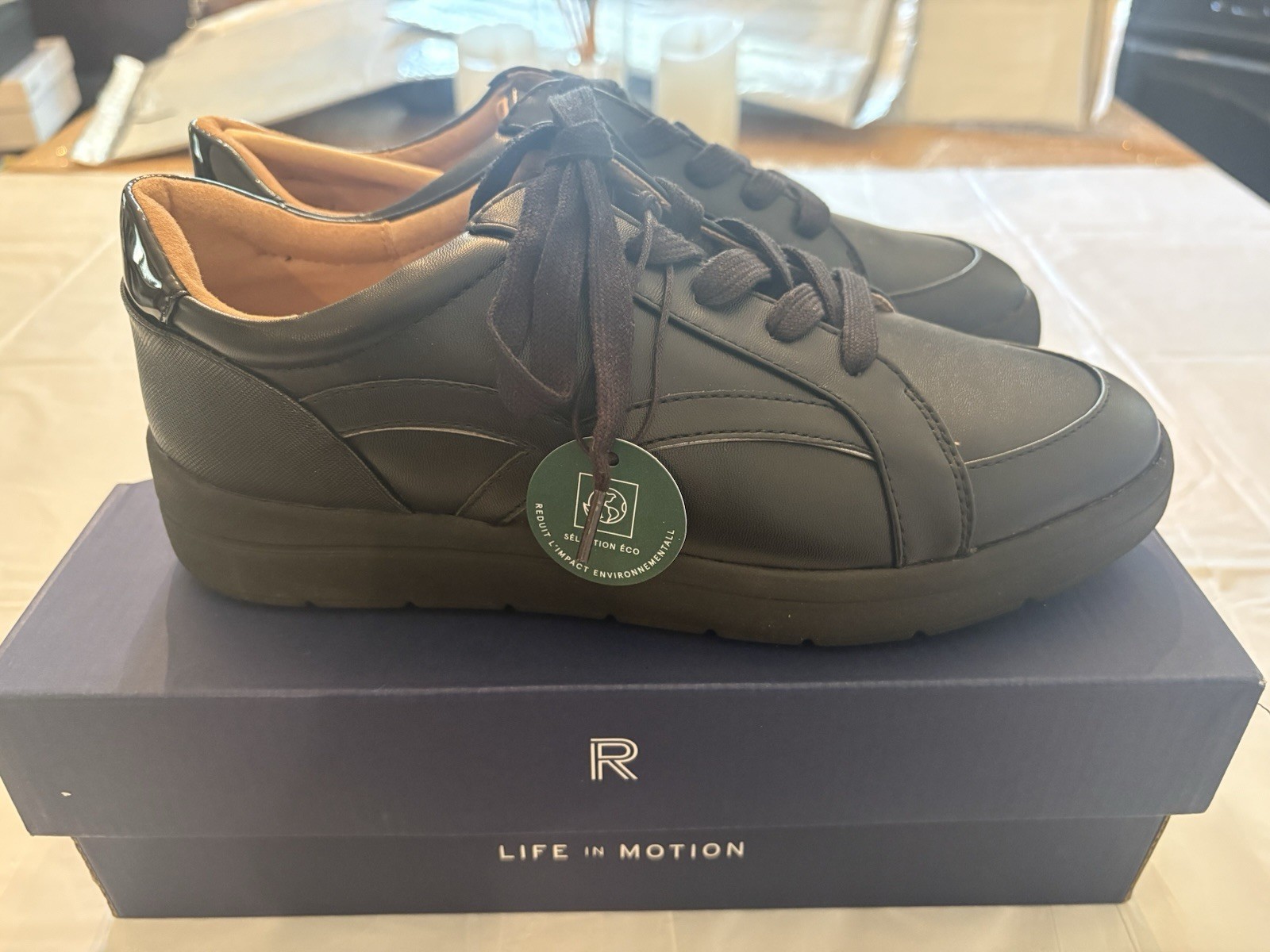 Rockport TF Navya Retro Sneak Women’s Low Top Lace-Up Sneaker Black CI9675
