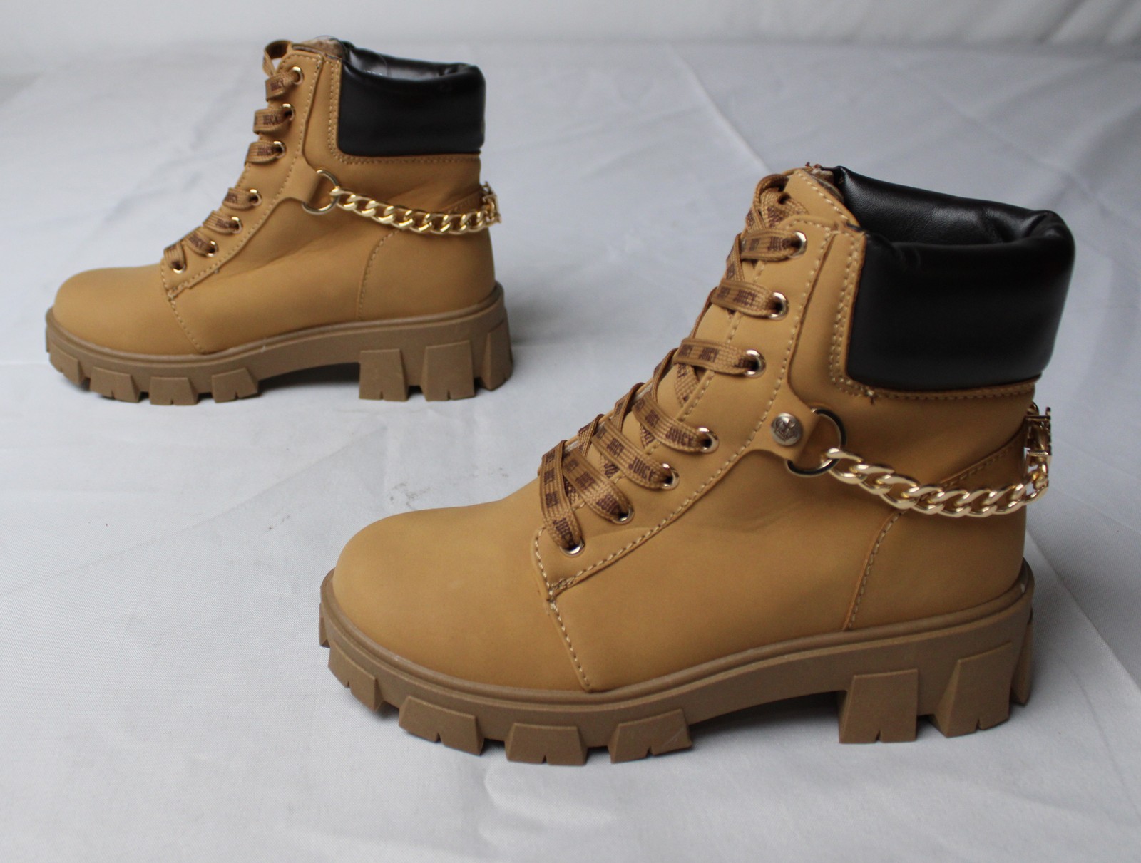 Juicy Couture Women’s Josie Lace Up Block Heel Boots AC2 Wheat/Brown Size: US:6M