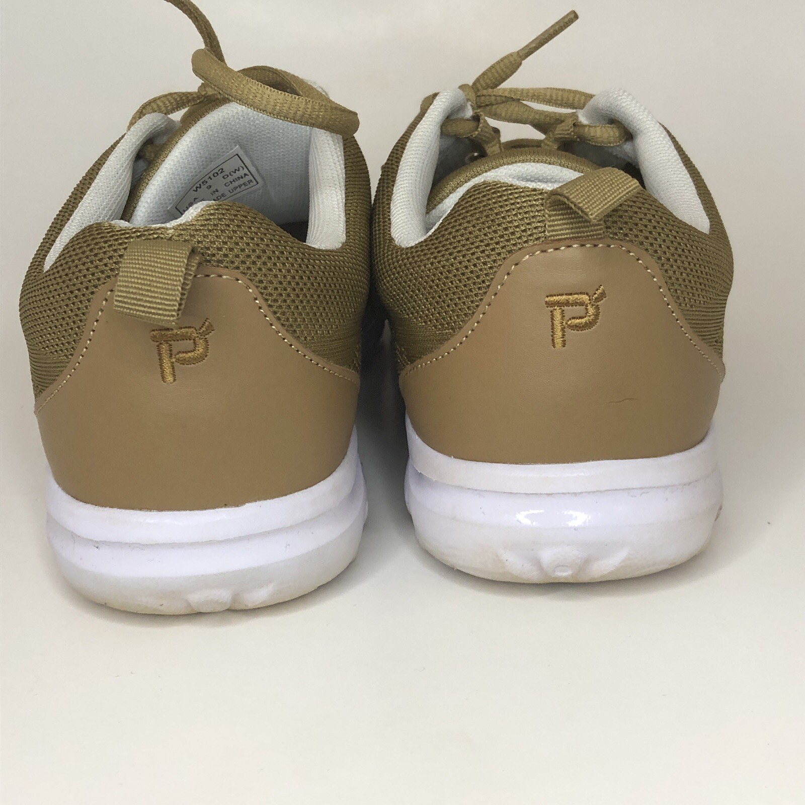 Propet Women’s Size 9 Travelactiv Walking Honey Sneaker W5102 Super Lightweight