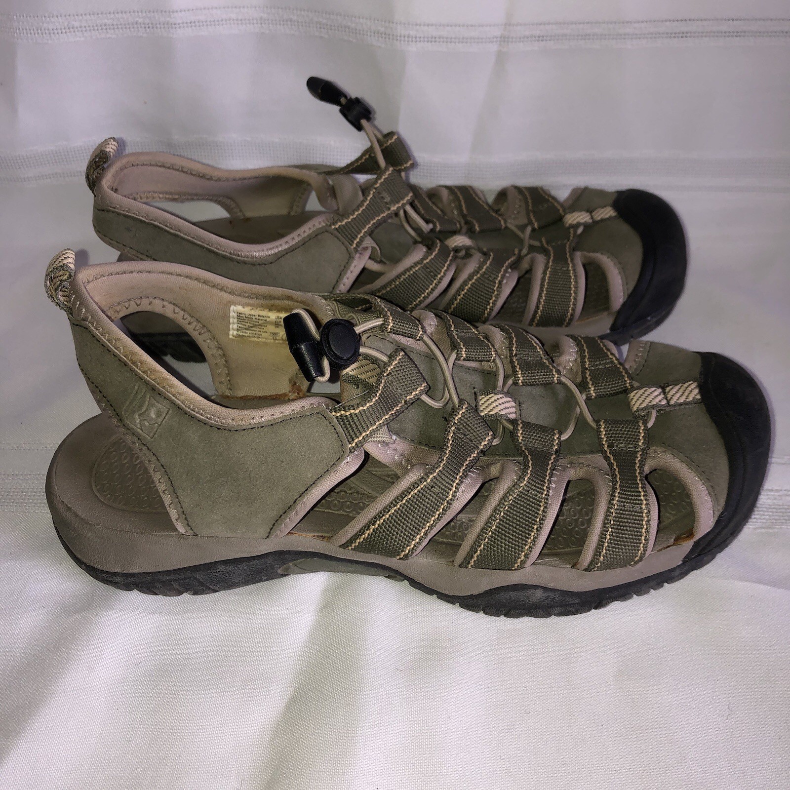 Rugged Outback Women’s Covered Toe Sandal Size 8