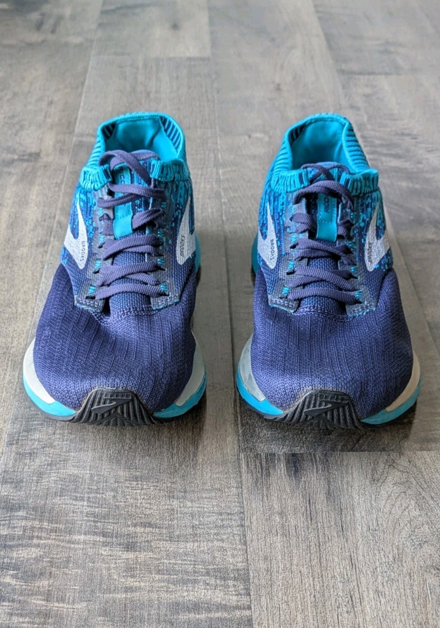 Brooks Ricochet Running Shoes Womens Size 9.5 Blue Teal DNA AMP Athletic Sneaker