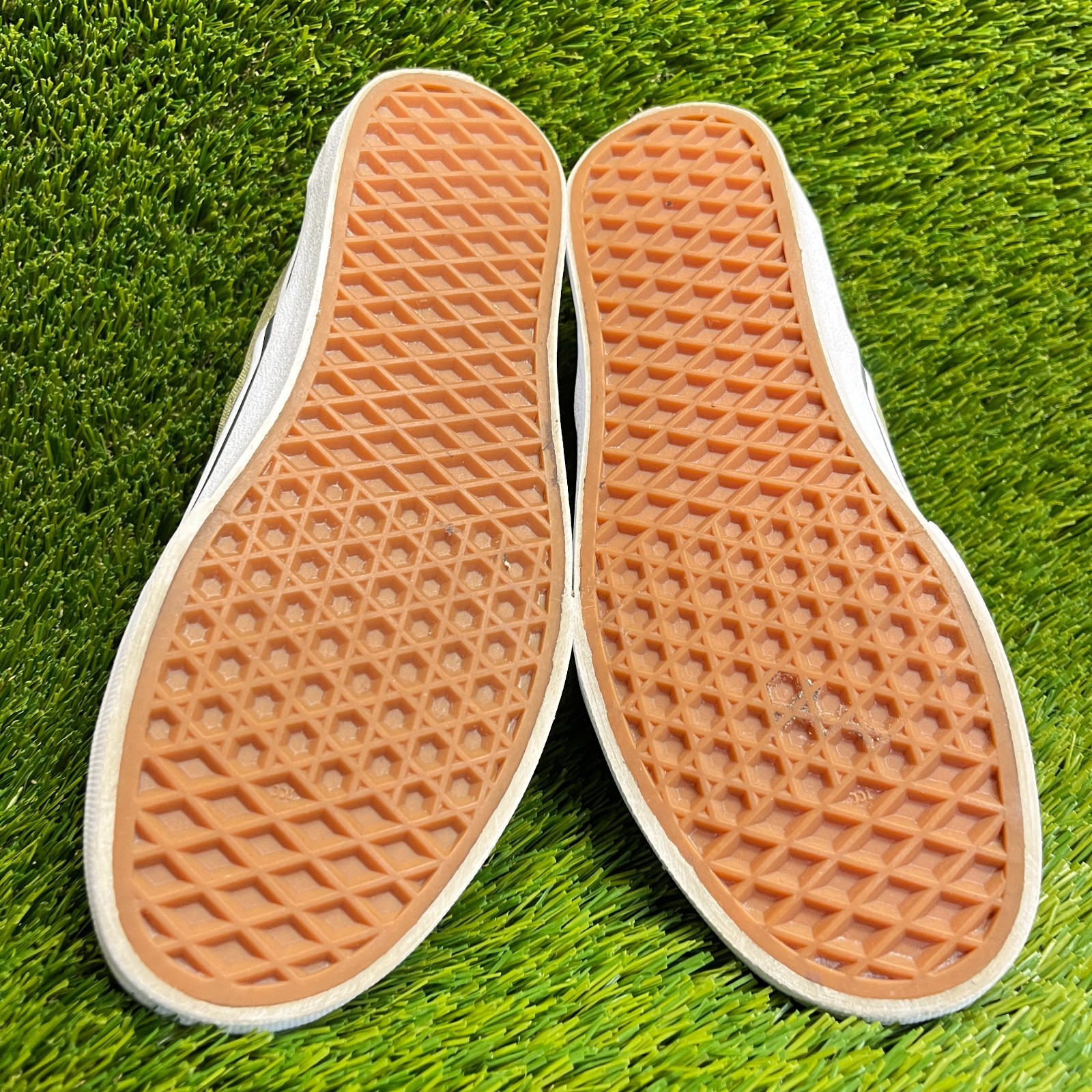 Vans Classic Slip-On Nylon Aloe Womens Size 8 Green Athletic Shoes Sneakers