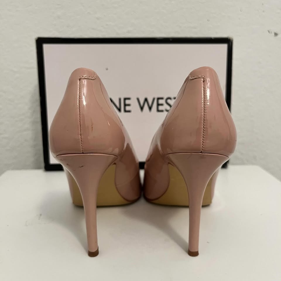 Nine West Tatiana Nude Blush Pink Patent Pointed Toe Stiletto Pumps Heels 7M Box