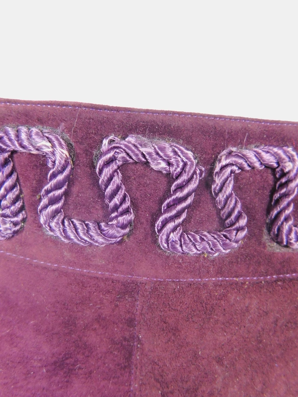 Vintage Plum Purple Suede Ankle Booties US 9 Pointed Toe Kitten Heel