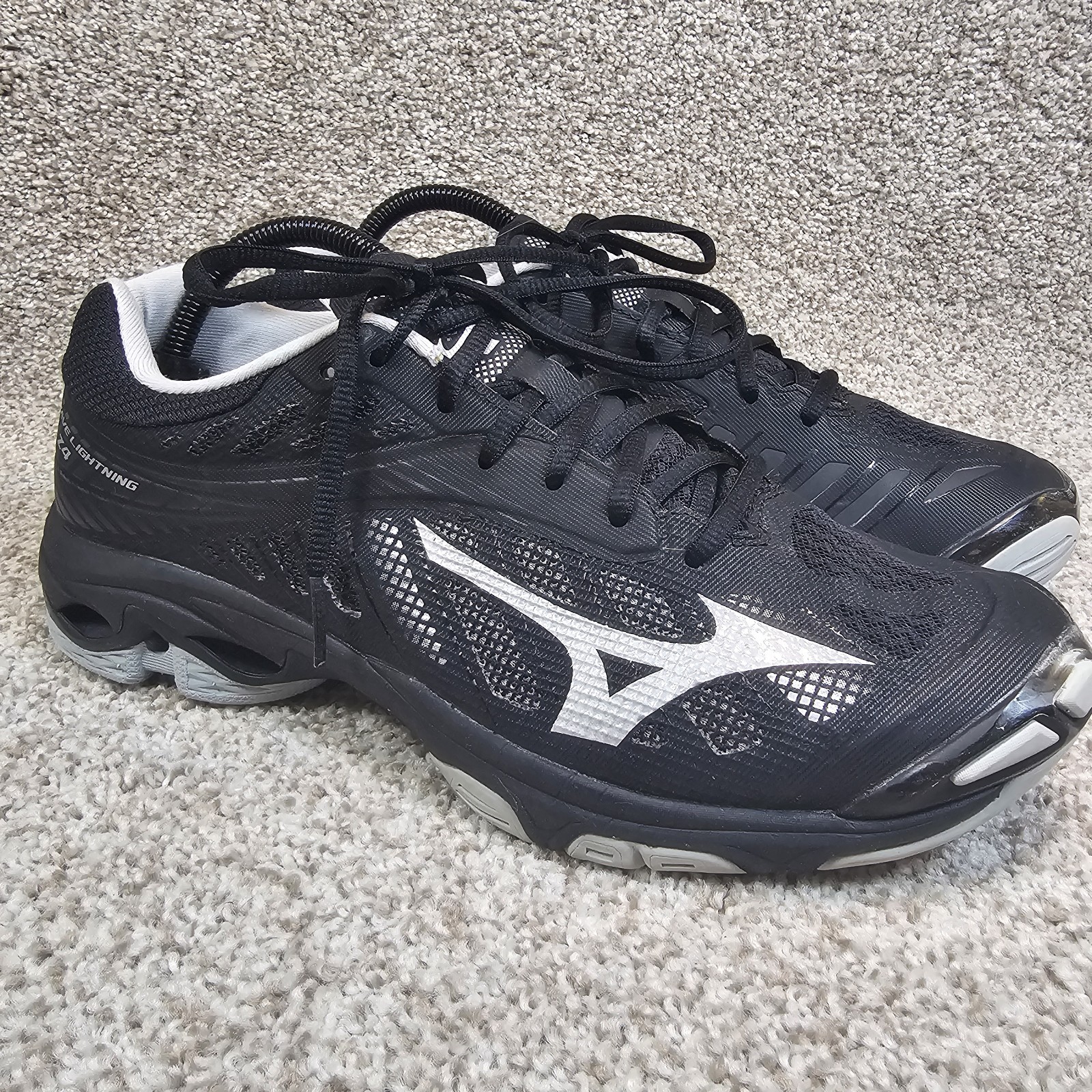 Mizuno Shoes Womens Size 10 Sneaker Wave Lightning Z4 Volleyball Black Athletic