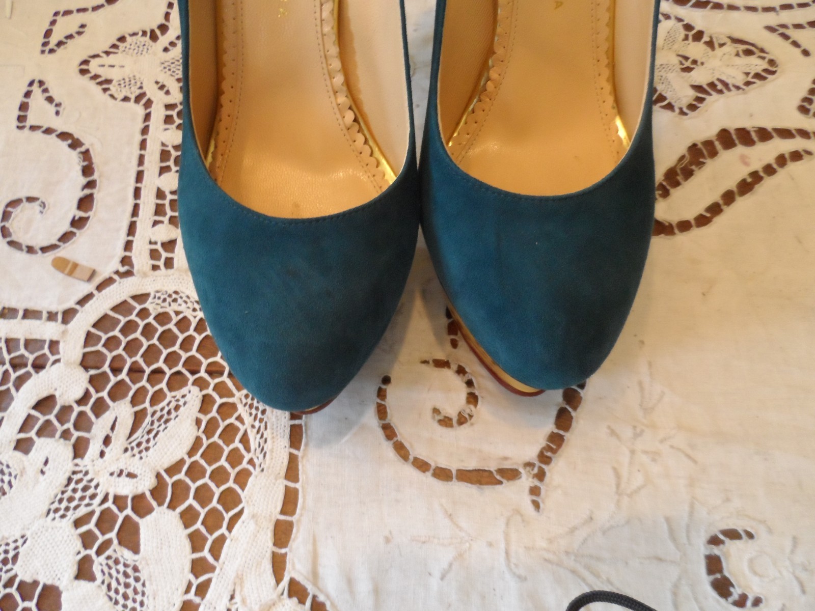 Charlotte Olympia Turquoise Blue Suede «Dolly» Pumps Size 39.5″ M