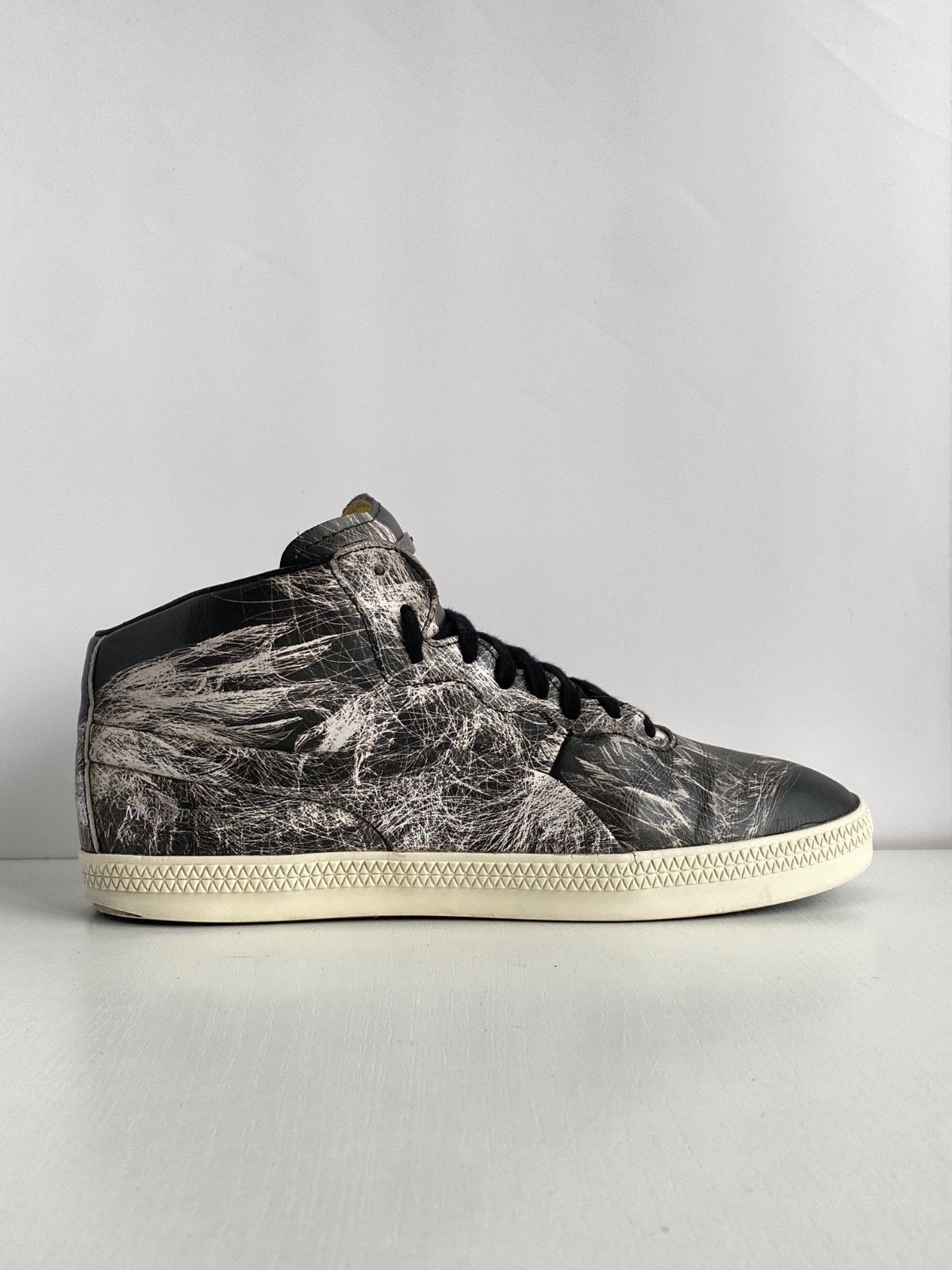 Super RARE Collab Alexander Mcqueen Puma High Top Leather Sneakers US7 UK6