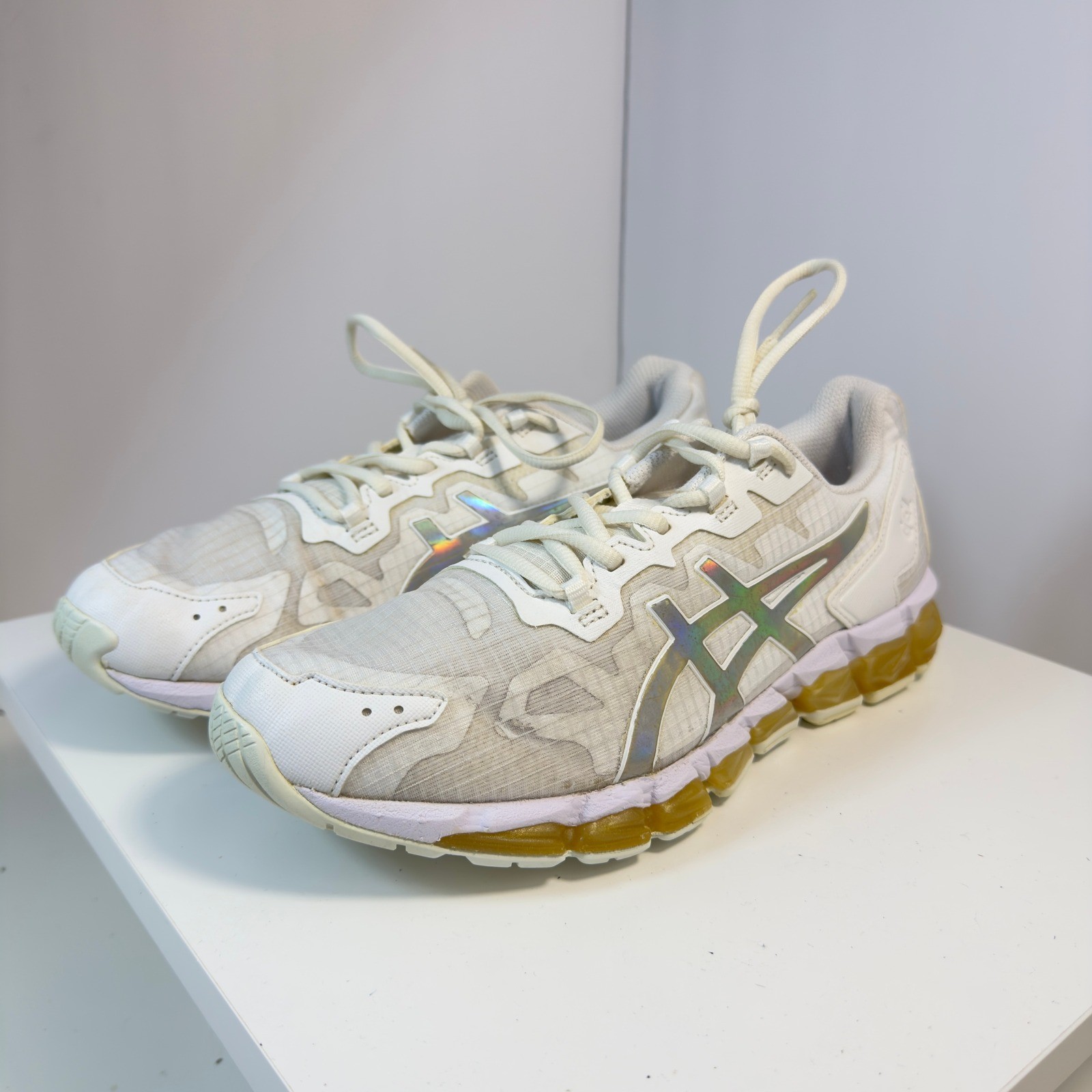 ASICS Women’s Gel-Quantum 360 6 White Gold Running Shoes Size 9.5 1202A297