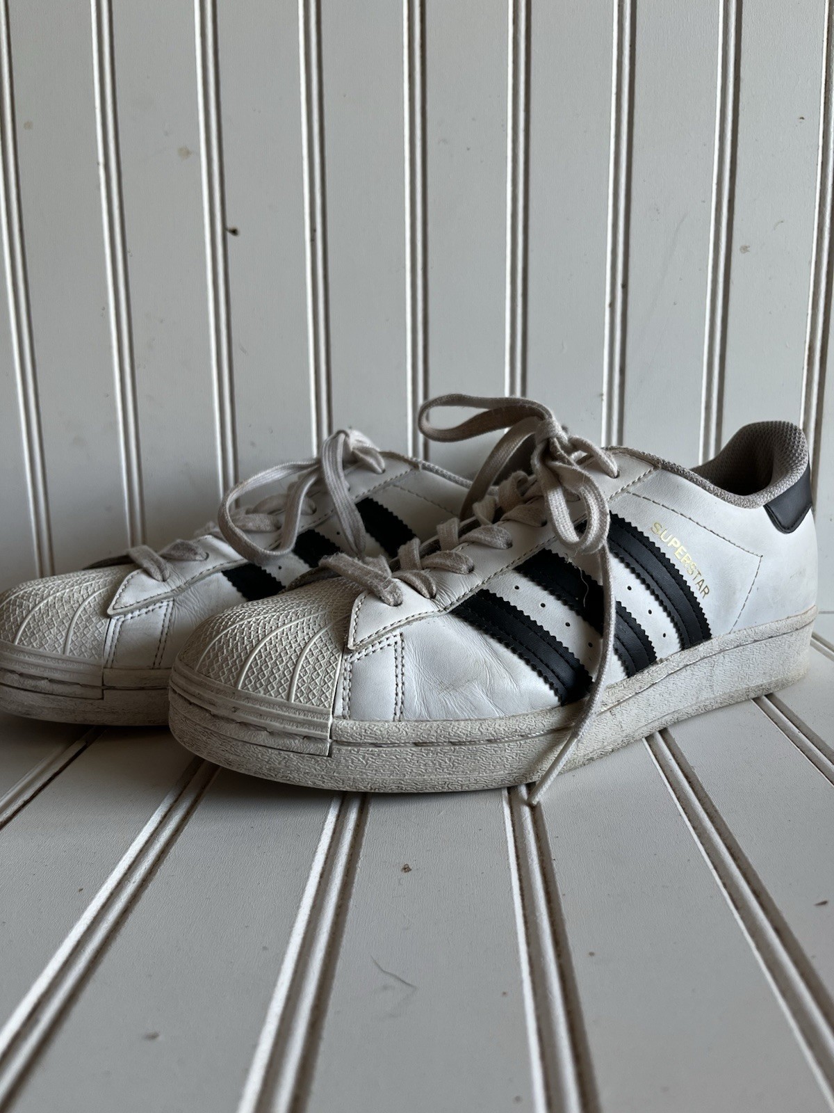 Adidas Superstar Shoes Women’s 8.5 White Black Gold Originals Sneakers FV3284