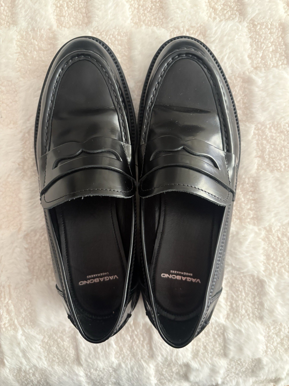 Excellent Vagabond Penny Loafers Size 8 Women’s