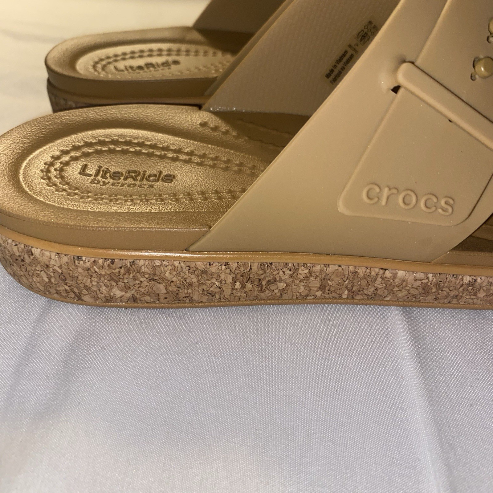 Women’s Crocs Brooklyn Cork Buckle Low Size 7W