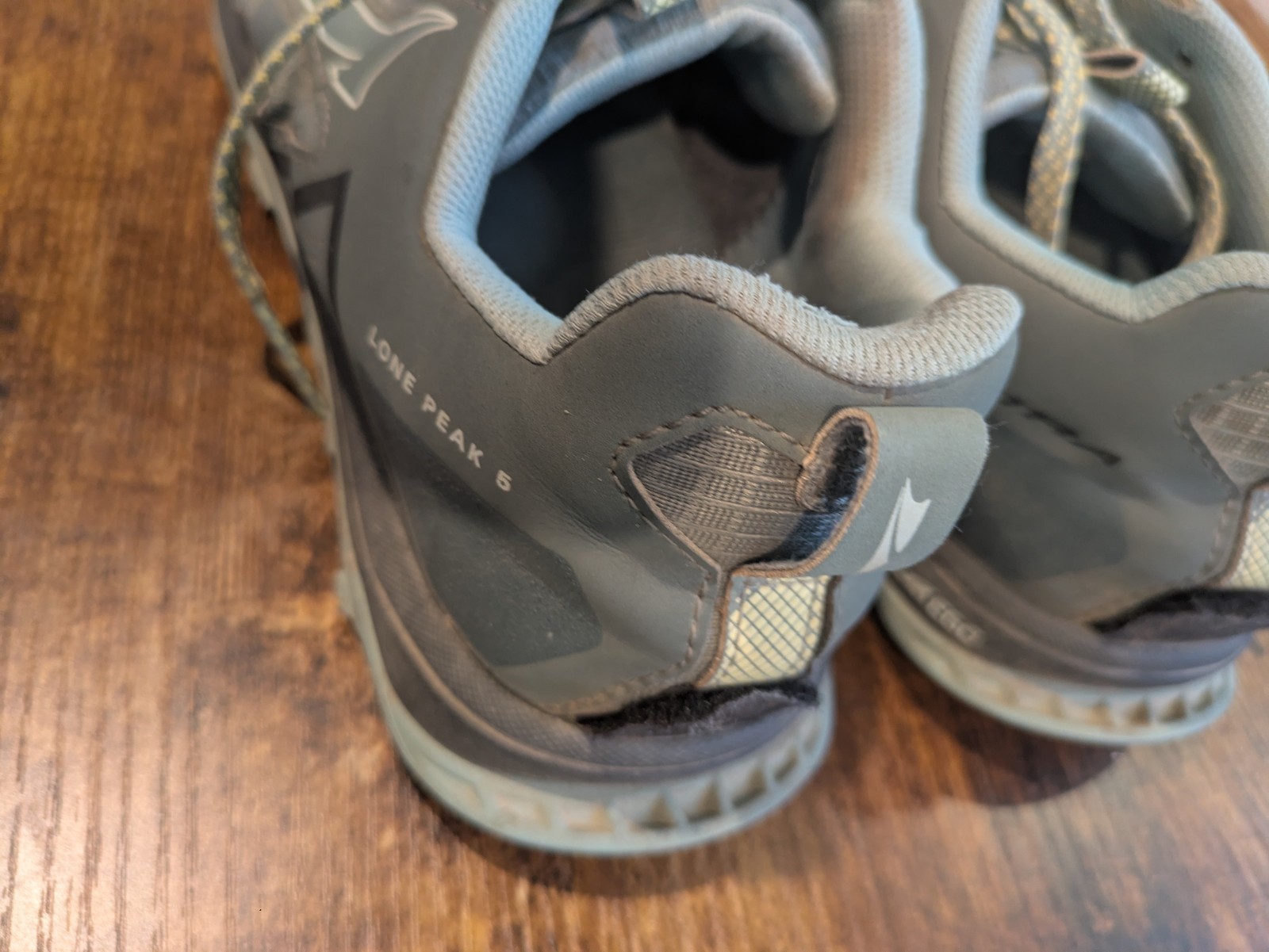 Altra Lone Peak 5 Women’s 9.5